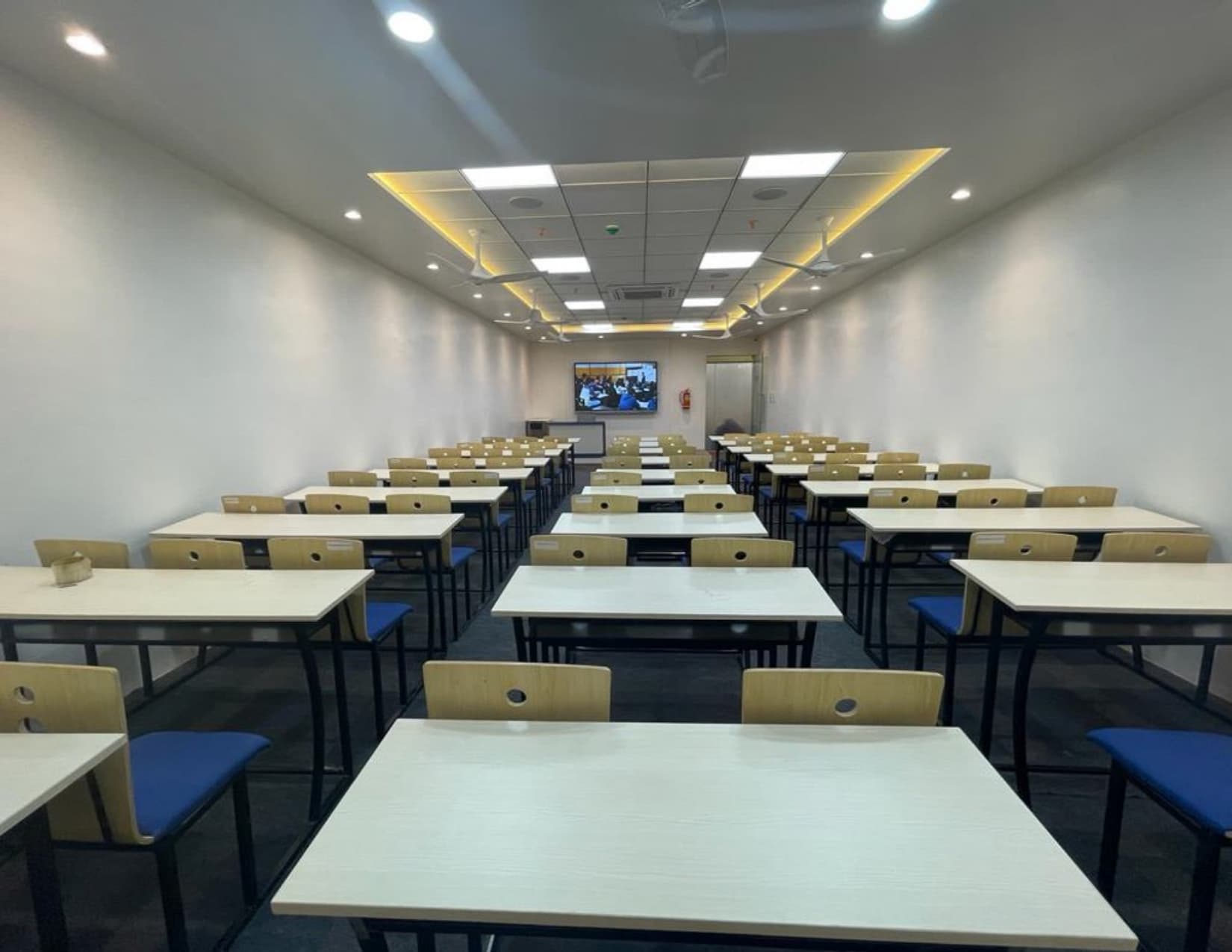 RIIM Pune Infrastructure photo 33